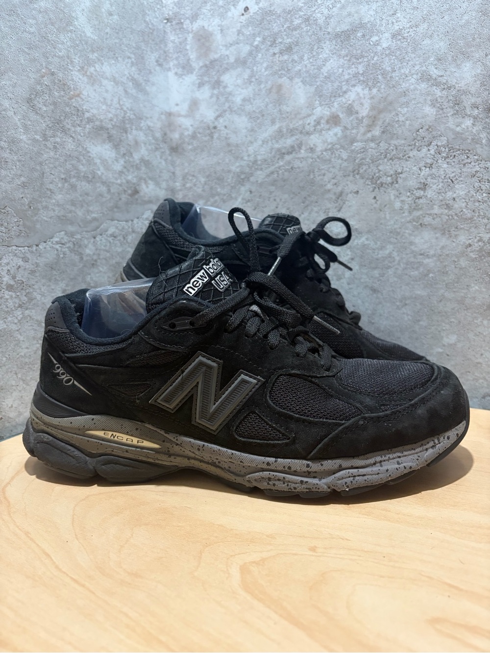 New Balance Made in USA 990v4 size women’s 9.5